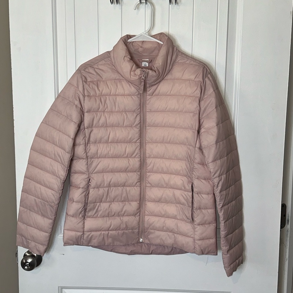 Old Navy packable jacket NWOT